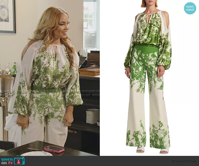 Silvia Tcherassi Elke Cropped Cold-Shoulder Stretch-Silk Top worn by Gizelle Bryant on The Real Housewives of Potomac