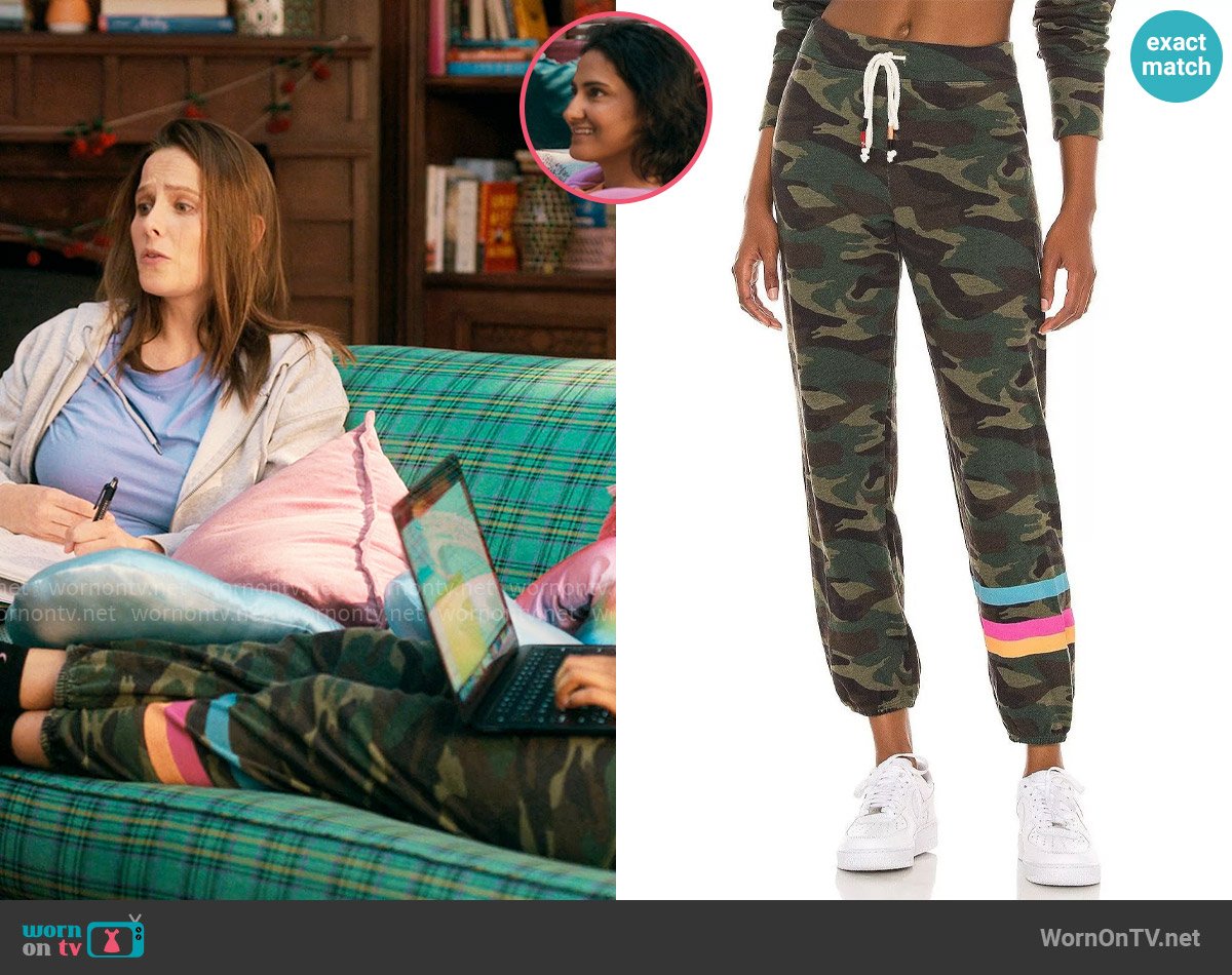 Sundry Stripes Camo Pants worn by Bela Malhotra (Amrit Kaur) on The Sex Lives of College Girls