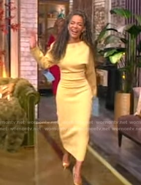 Sunny’s yellow one off shoulder dress on The View