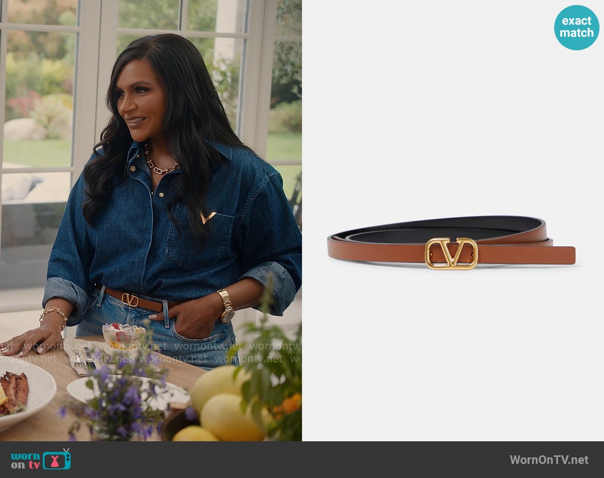 Mindy Kaling’s V belt on With Love Meghan