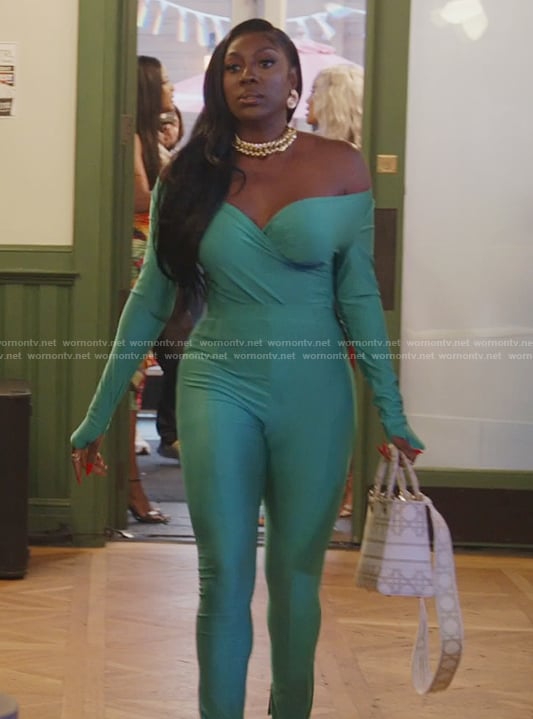 Wendy's light blue off shoulder top and leggings on The Real Housewives of Potomac