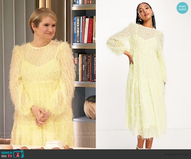 ASOS Tiered midi dress in fluffy texture in pale yellow worn by Jillian Bell on The Drew Barrymore Show