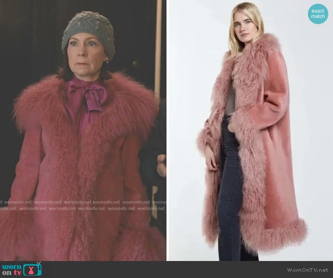 Charlotte Simone Donna Coat worn by Elsbeth Tascioni (Carrie Preston) on Elsbeth