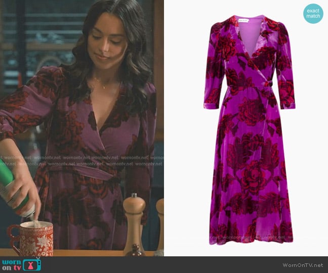 Rhode Lainey Midi Dress in Camellia Vine Crocus Velvet worn by Annie Sullivan (Anneliese Judge) on Sweet Magnolias