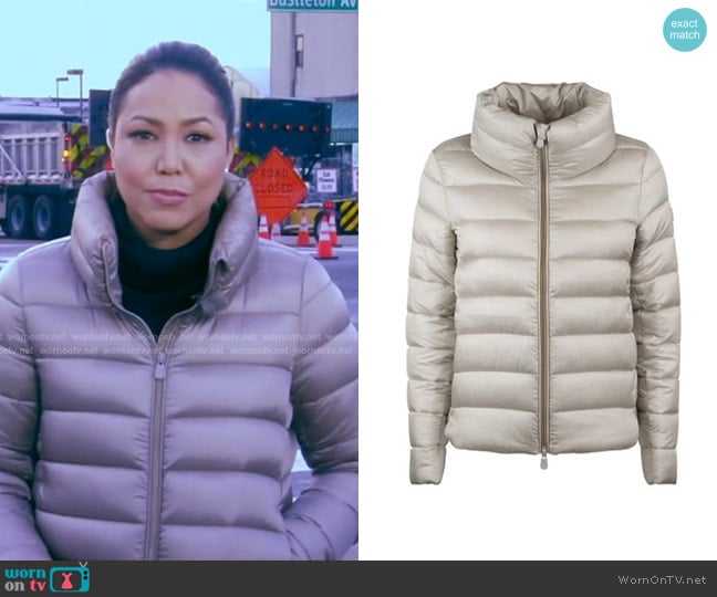 Save The Duck Elsie Animal Free Down Jacket worn by Stephanie Ramos on Good Morning America