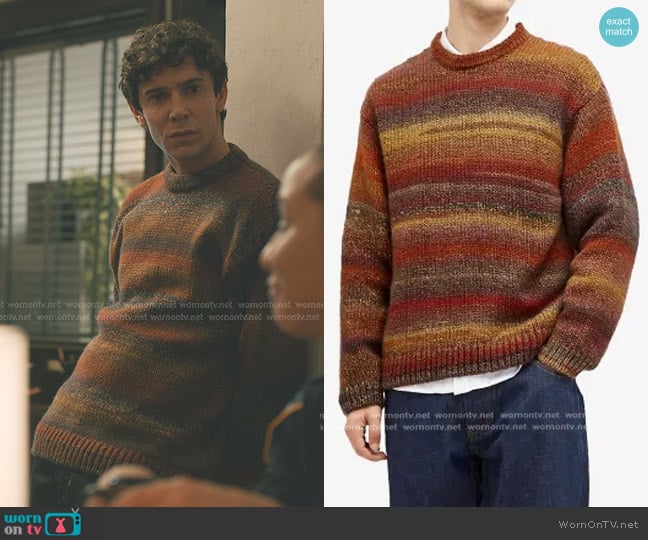 Teddy’s brown striped sweater on Elsbeth