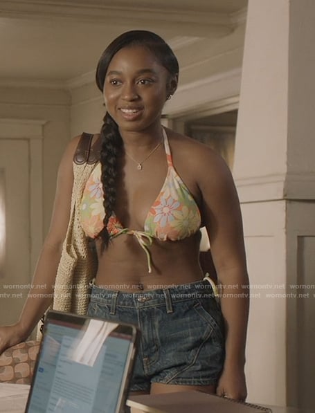 Amina's denim shorts and bikini top on All American