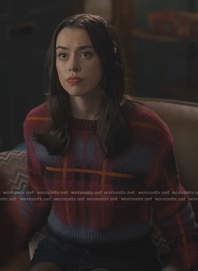 Annie's pink plaid sweater on Sweet Magnolias