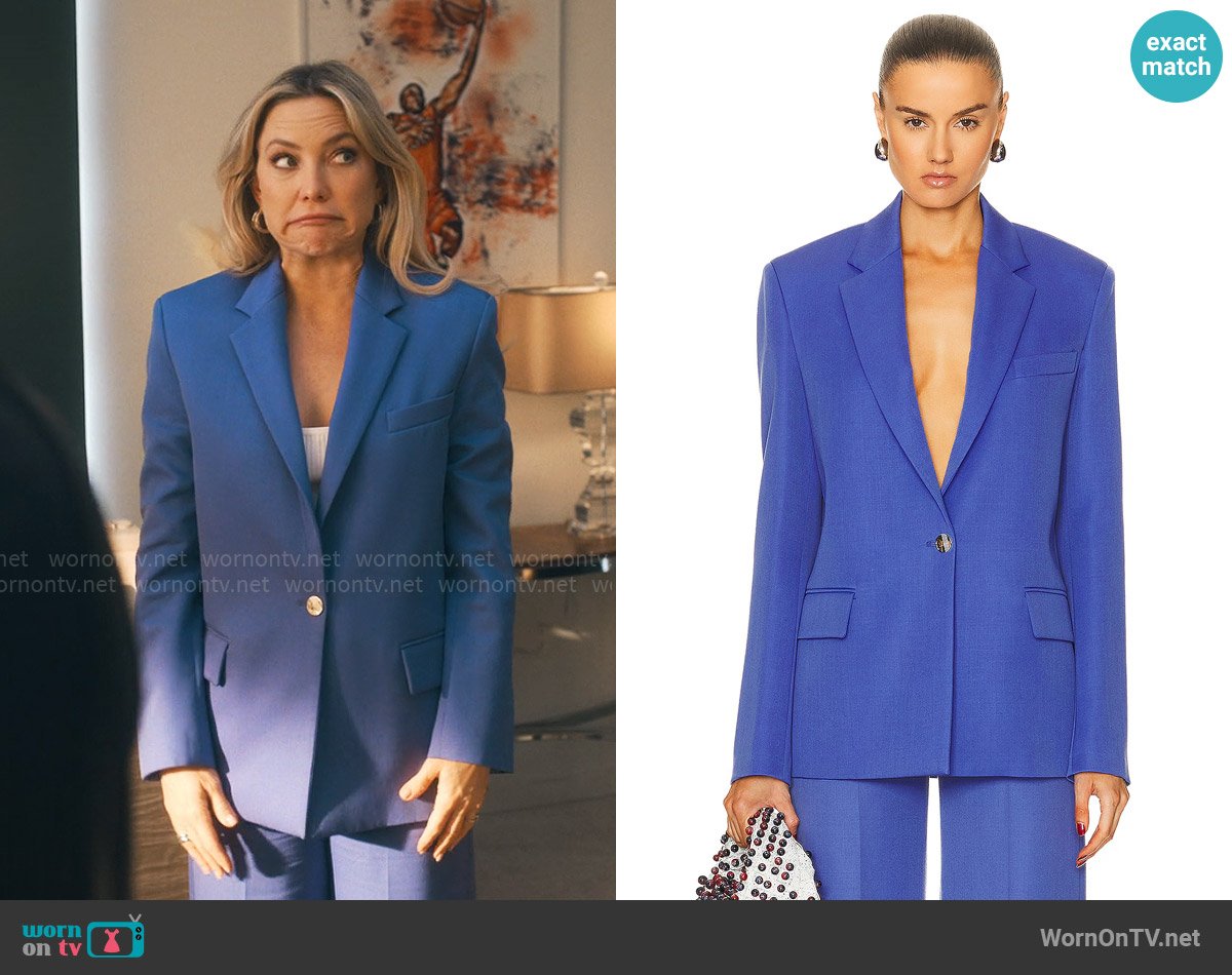 The Attico Single Breasted Blazer in Violet worn by Isla Gordon (Kate Hudson) on Running Point