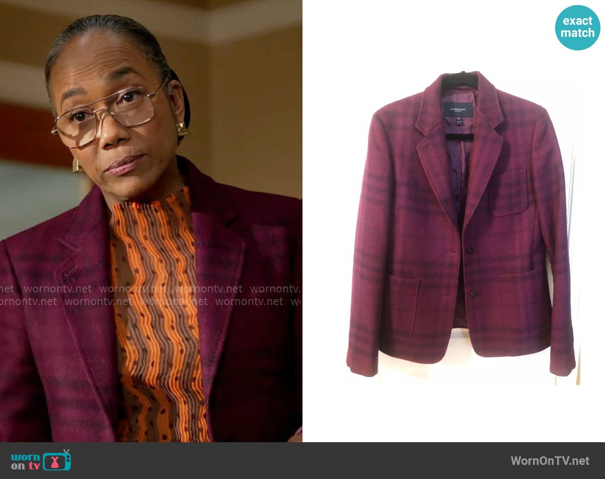 Burberry Checked Jacket worn by Amanda Wagner (Sonja Sohn) on Will Trent