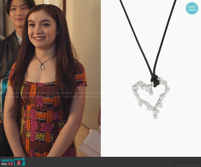 Cider Heart Pendant Necklace worn by Katherine Song-Covey (Anna Cathcart) on XO Kitty