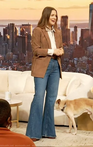 Drew's suede blazer and jeans on The Drew Barrymore Show