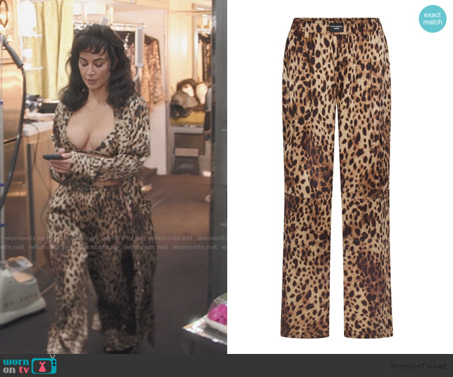 Dolce and Gabbana x Skims Silk Cargo Pants worn by Kim Kardashian (Kim Kardashian) on The Kardashians