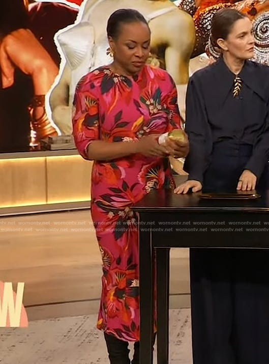 Dr Kameelah Phlillips's floral print mesh dress on The Drew Barrymore Show