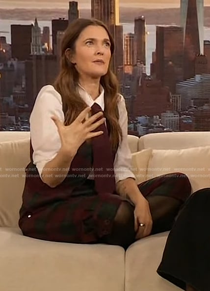 Drew's plaid vest on The Drew Barrymore Show