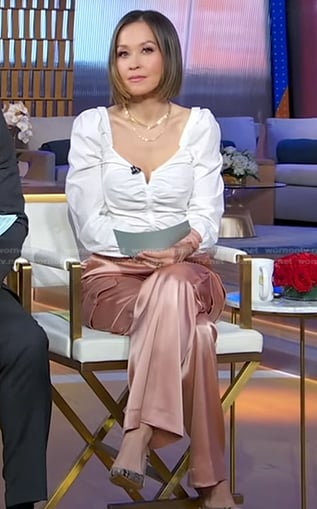 Eva's white ruched top and pink satin cargo pants on Good Morning America