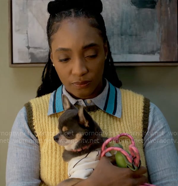 Faith’s blue striped collar shirt on Will Trent