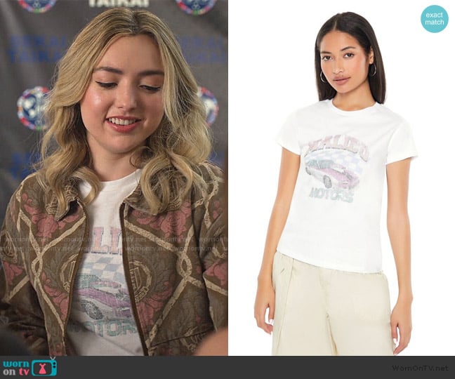 Forever 21 Malibu Motors Graphic Cropped Tee worn by Tory Nichols (Peyton List) on Cobra Kai