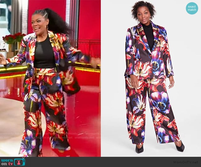 INC International Concepts Plus Size Printed Blazer worn by Yvette Nicole Brown on Tamron Hall Show