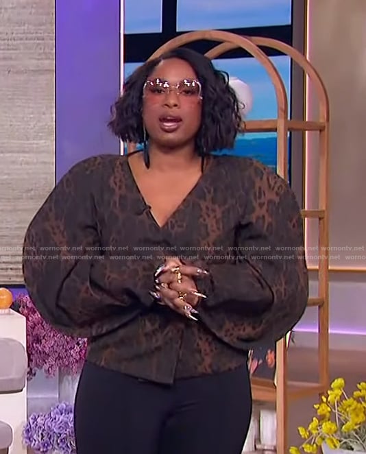 Jennifer's leopard print belted top on The Jennifer Hudson Show