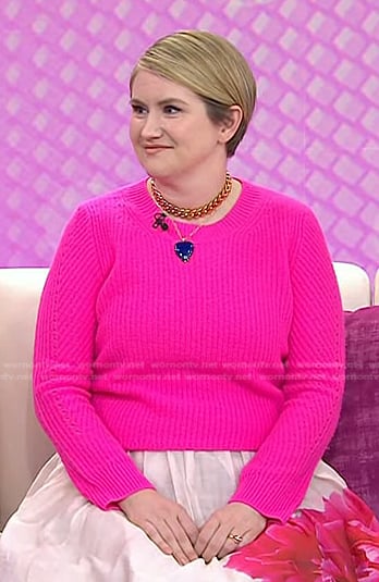 Jillian Bell’s pink ribbed knit sweater on Today