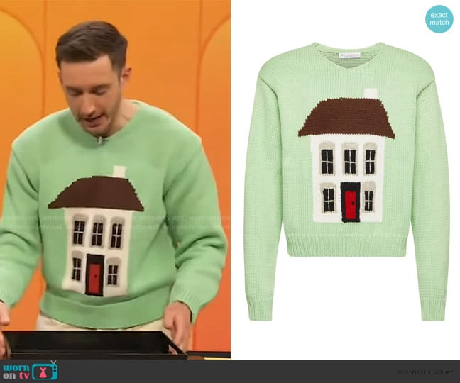 Will Taylor’s green house print sweater on The Drew Barrymore Show