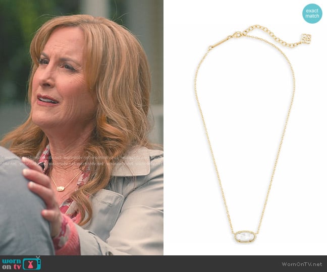 Kendra Scott Elisa Gold Pendant Necklace worn by Iris Maddox (Jodi Benson) on Sweet Magnolias