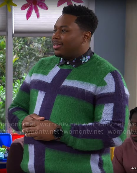 Marty's green checked sweater on The Neighborhood