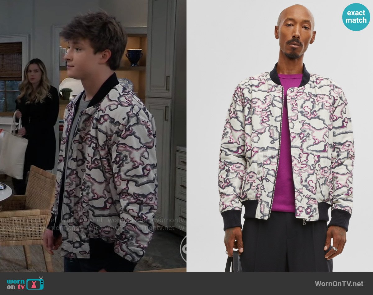 Danny’s white camo print bomber jacket on General Hospital