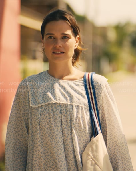 Piper's blue floral bib dress on The White Lotus