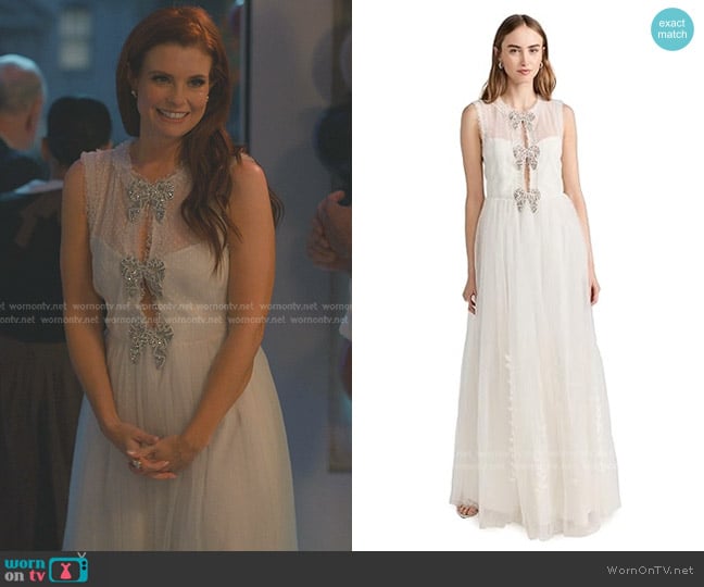 Saloni Camilla Dress worn by Maddie Townsend (JoAnna Garcia Swisher) on Sweet Magnolias