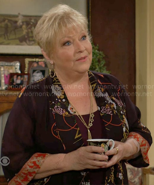 Traci's black floral kimono jacket on The Young and the Restless