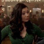 Violet’s green cropped v-neck cardigan on Chicago Fire