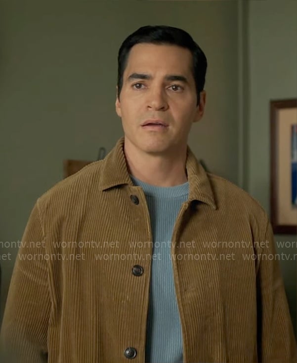 Will's corduroy jacket on Will Trent
