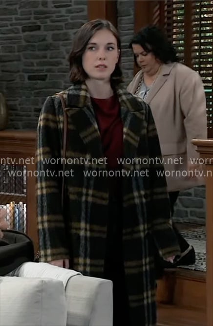 Willow's plaid coat on General Hospital