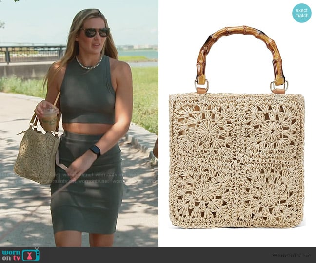 Molly’s straw carry bag on Southern Charm