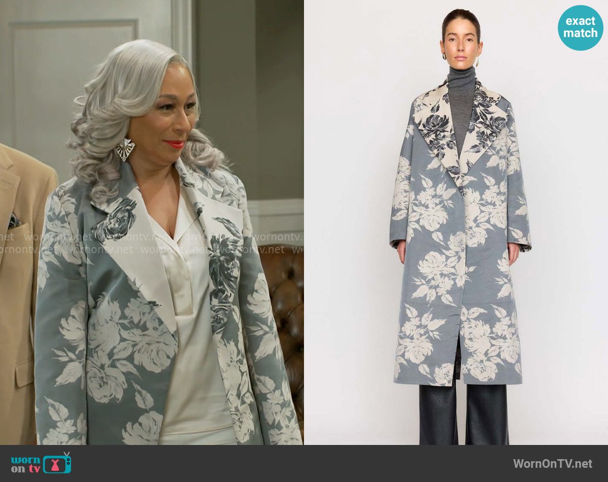 Christy Lynn Rochelle Coat worn by Anita Dupree ( Tamara Tunie) on Beyond the Gates