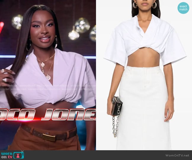 Jacquemus Le Bahia Court cotton T-shirt worn by Coco Jones on The Voice