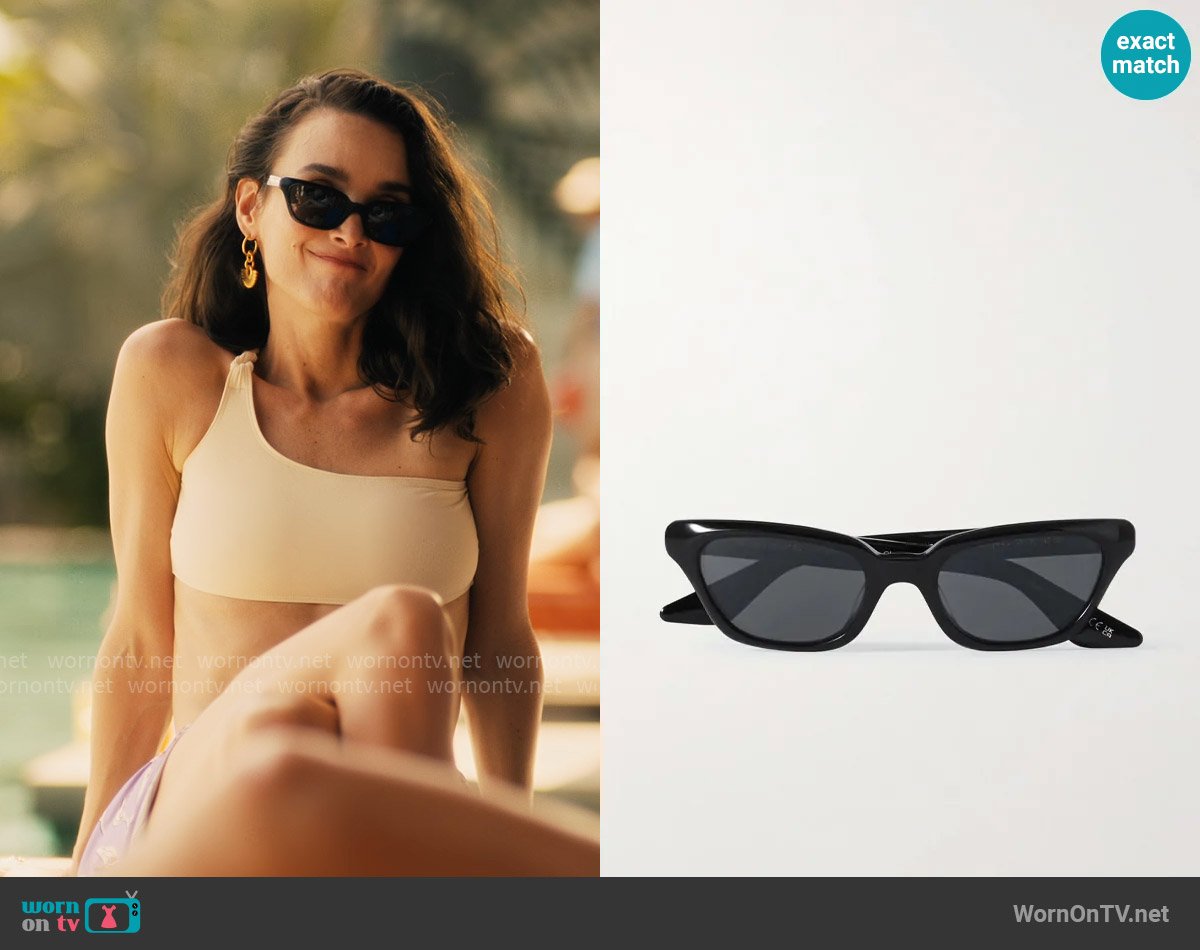 Chloe’s sunglasses on The White Lotus