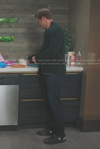 Atticus’s green knit zip jacket and sneakers on Greys Anatomy