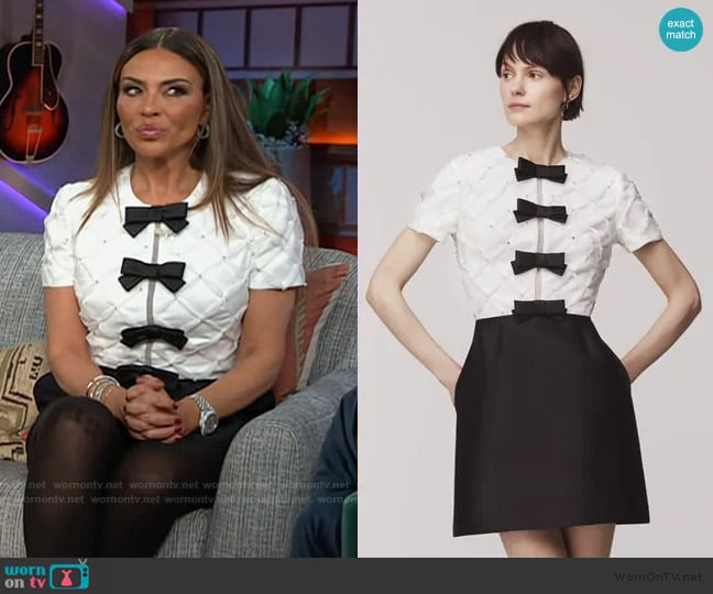 Audrey + Brooks 6726 worn by Dolores Catania on The Kelly Clarkson Show