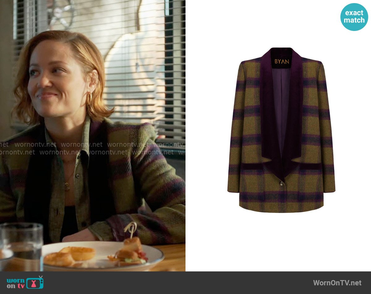 Angie’s green plaid jacket on Will Trent