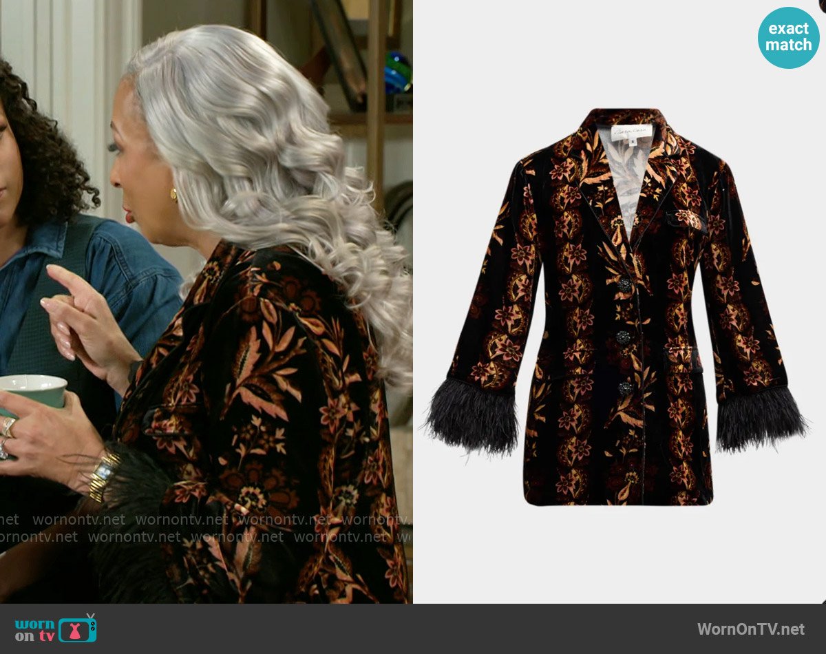 Anita’s floral velvet jacket on Beyond the Gates