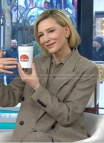 Cate blanchett’s brown herringbone blazer on Today