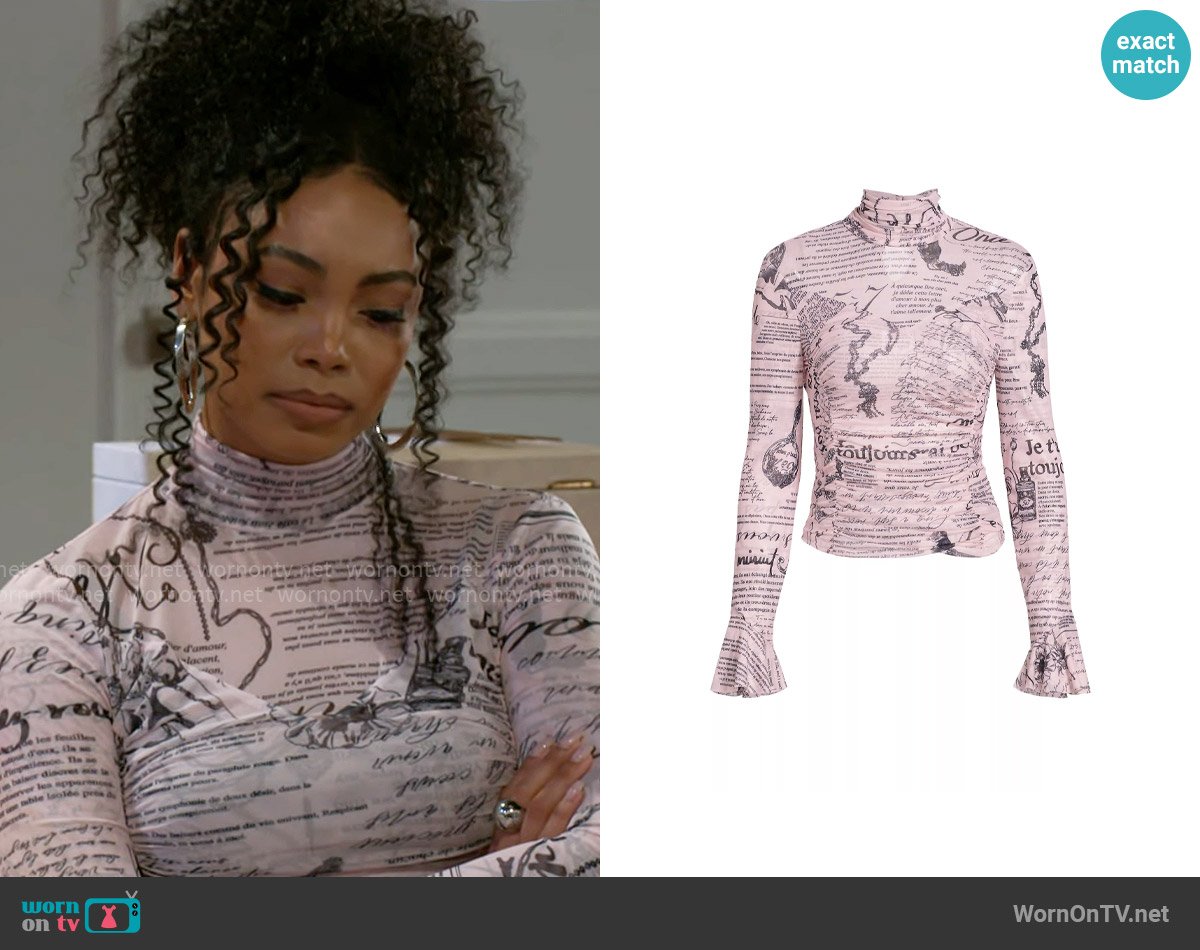 Cinq a Sept Lucy Text Turtleneck Top in Light Blush worn by Chelsea Hamilton (RhonniRose Mantilla) on Beyond the Gates