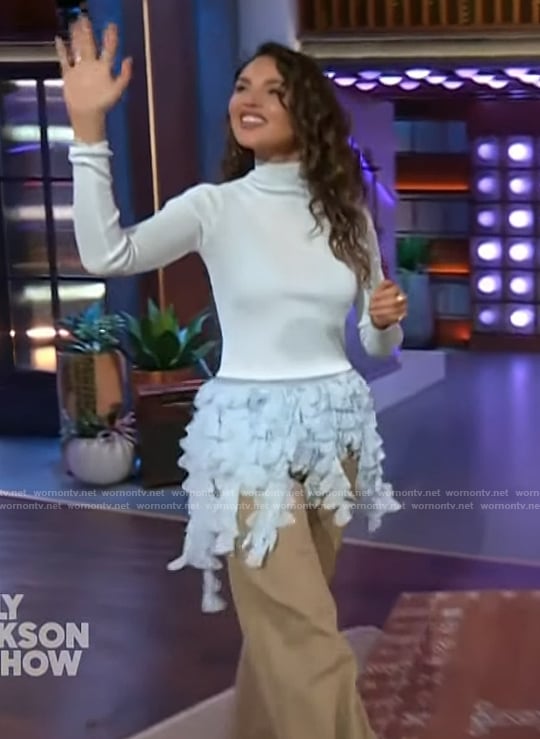 Eiza Gonzalez’s embroidered cami on The Kelly Clarkson Show