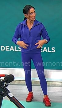 Elizabeth Werner's blue leggings and sweatshirt on CBS Mornings