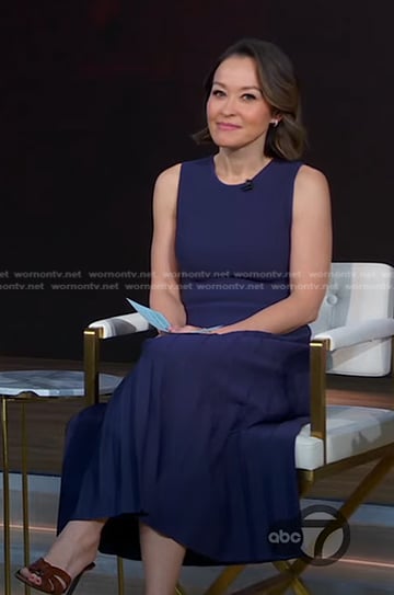 Eva's navy sleeveless pleated dress on Good Morning America