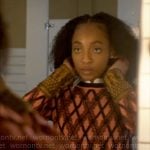 Faith’s pink floral checked sweater on Will Trent