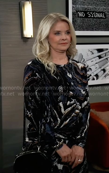 Felicia’s wavy print dress on General Hospital